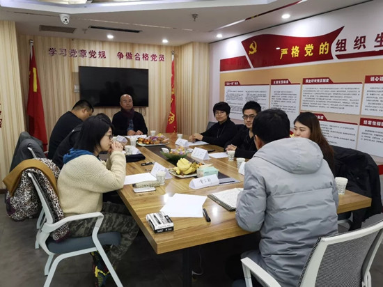 沙龙01.webp_副本.jpg