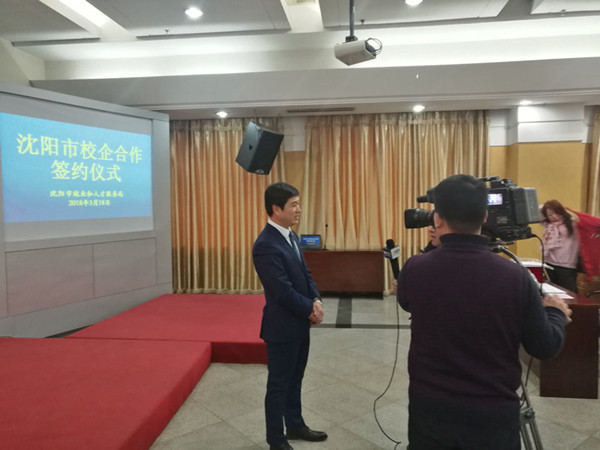 签约07_副本.jpg
